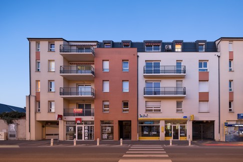 Logements et commerces 